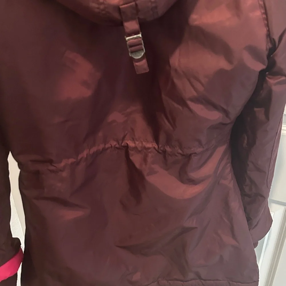 Women's Maroon Insulated Ski Jacket - Picture 12 of 16